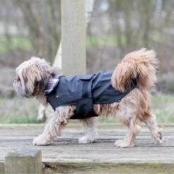 TRIXIE Hundemantel Paris 24 TRIXIE Hundemantel Paris -Hundefutter Welt Verkaufsgeschäft trixie hundemantel paris 1609760261