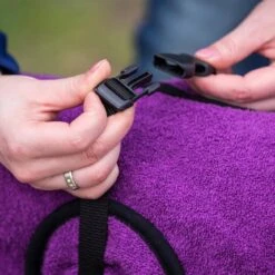 ActionFactory Trockenmantel Hund Fit4dogs Dryup Cape -Hundefutter Welt Verkaufsgeschäft trockenmantel hund fit4dogs dryup cape 1574249598